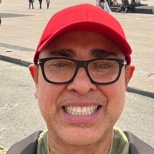 Meet your Posher, Jose l